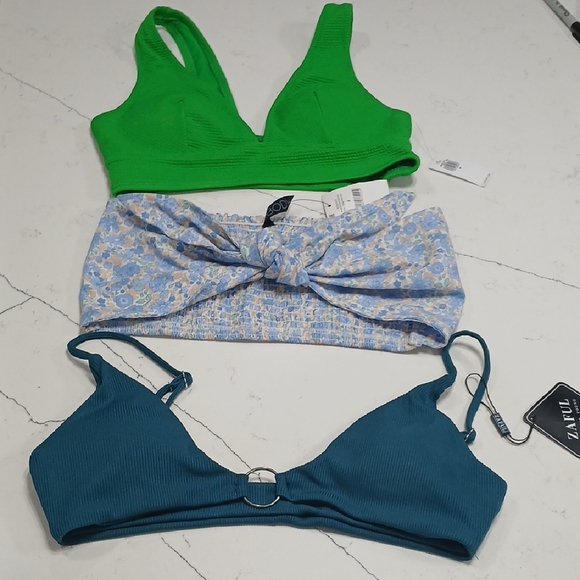 ZAFUL Green, Blue, and Floral Women's Tops Set - Picture 1 of 14